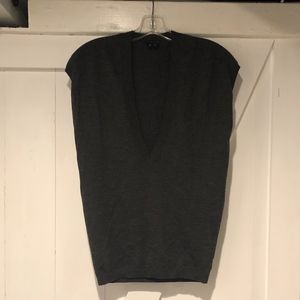 Theory Sweater Vest Size Small